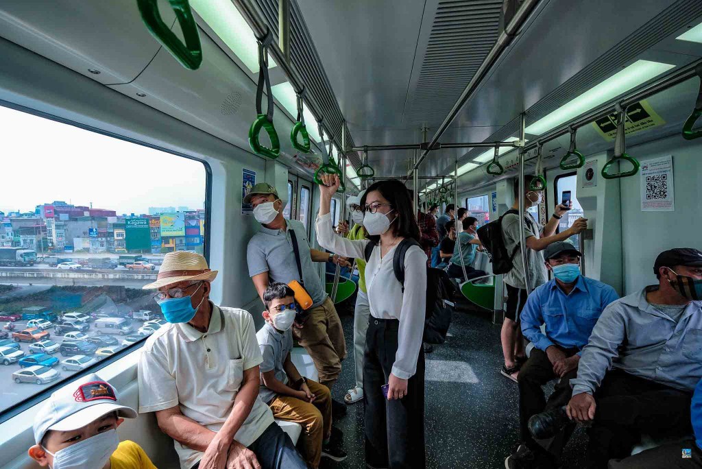 duong-sat-tren-cao-linh-ha-dong